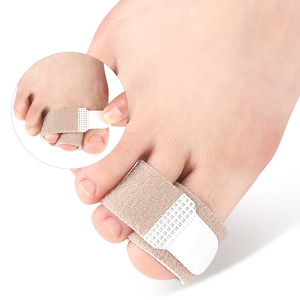 Separatore per Dita dei Piedi Imbottito in Tessuto, Correttore per Dita a Martello, Distanziatori per Correggere Dita Strappate, Sovrapposte o Fratturate, Uso per Adulti - Product Image 5