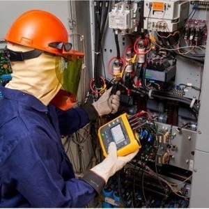 เครื่องบันทึกคุณภาพไฟฟ้า Fluke F1736 แบบพกพาสำหรับการวิเคราะห์ไฟฟ้าสามเฟส - Product Image 2