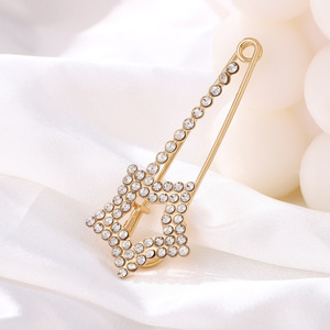 Broche géométrique en strass en alliage de zinc pour femme, épingle de mode pour fête, boucle de foulard, attache de vêtement - Product Image 4