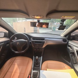 Auto Usata <span class=keywords><strong>Citroen</strong></span> C-Elysee Berlina Compatta 1.6L Benzina Manuale in Buone Condizioni Standard di Emissione Cina 5 Guida a Sinistra - Product Image 4