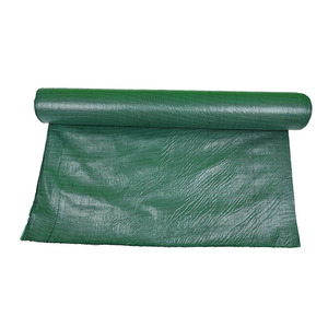 Barrière de mauvaises herbes verte paysage tissu barrière de mauvaises herbes bloqueur tissu couverture de <span class=keywords><strong>sol</strong></span> robuste tapis de contrôle des mauvaises herbes <span class=keywords><strong>pour</strong></span> lits de jardin - Product Image 3