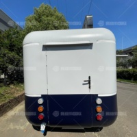 Camion de restauration mobile multifonctionnel avec cuisine complète pour restaurant et commerce alimentaire, construction en acier inoxydable
