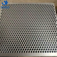 Tôle en acier inoxydable perforée / Tôle métallique perforée / Plaque en maille perforée - Tissage simple, services de soudage et de pliage