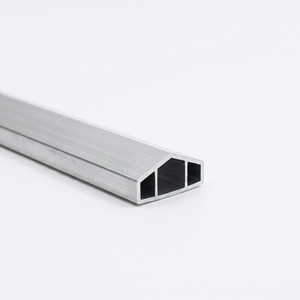 Profilé extrudé en aluminium série 6000, section trapézoïdale multi-chambres, tube de support pour l'automatisation industrielle - Product Image 1