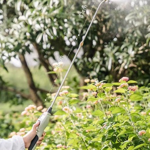 เครื่องพ่นยาไฟฟ้าแบบพกพา เครื่องมือรดน้ำต้นไม้แบบชาร์จไฟได้ ด้ามจับยืดหดได้ พร้อมหัวฉีด 3 แบบ สำหรับสวนและพืชในบ้าน - Product Image 2