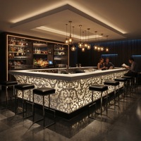 Ensemble de comptoir de bar avec évier en pierre blanche à motifs gravés rétroéclairés, design personnalisé, respectueux de l'environnement, pour boîte de nuit, hôtel