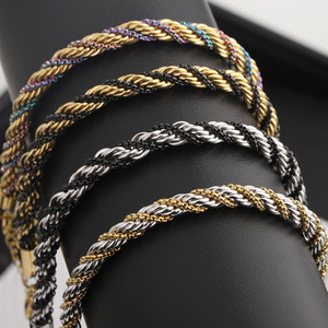 Pulsera de Cadena Trenzada de Acero Inoxidable de 5 mm de Ancho, Joyería Hip Hop Unisex, Acero de Titanio, Diseño de Bloques de Color en Oro de 18K - Product Image 3