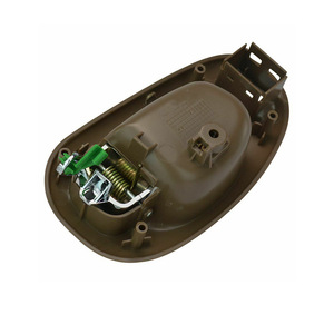 Manija interior de puerta de coche Qijunwang 5102851AA para Intrepid Concorde 300M 2002, repuesto de plástico marrón para reparación - Product Image 3