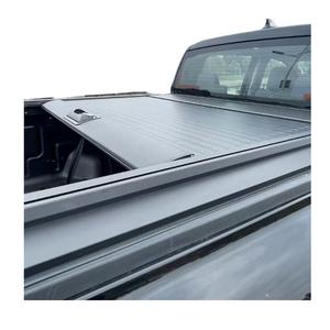 Couvercle de camion de boîte de queue de ramassage couvercle de <span class=keywords><strong>volet</strong></span> <span class=keywords><strong>roulant</strong></span> en aluminium rétractable couvercle de Tonneau pour ISUZU D-MAX avec garde-corps - Product Image 2