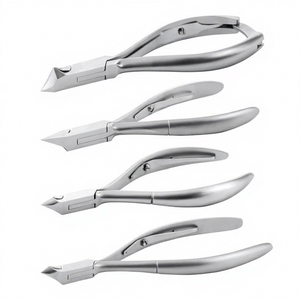 Ensemble professionnel de soins des ongles en acier inoxydable japonais 4 pièces Coupe-ongles droits Demi-lune Coupe-cuticules Pince à ongles Certifié ISO/CE Personnalisé - Product Image 1