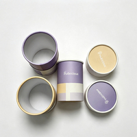 Ecologisch verantwoorde verpakking van papieren tubes voor noten, gedroogd fruit, amandelen, cashewnoten en premium snacks.