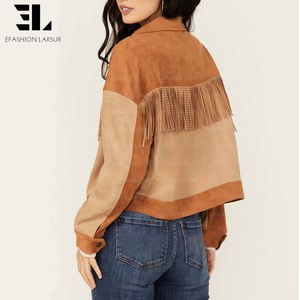 سترة نسائية من الجلد الصناعي مع شراشيب وتطريز نجمي من مصنع LARSUR - Product Image 5