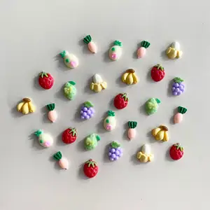 30 piezas brillan en la oscuridad frutas y verduras arte de uñas encantos Kawaii Accesorios luminosos manicura uñas decoración suministros