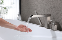 Robinet de baignoire populaire 2026 en laiton, mitigeur de baignoire de style romain avec bec rotatif, ensemble de douche à main extractible, robinet cascade