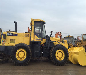 Chargeuse sur pneus Komatsu WA420 d'occasion, modèle 2011, capacité nominale de 5 tonnes, moteur et pompe, garantie 1 an, à vendre - Product Image 4