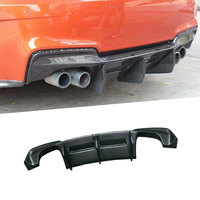 Aileron de lèvre arrière en fibre de carbone pour BMW Série 1 E82 E87 1M Base Coupé 2 portes 2011 Plaque de garde-boue arrière Garde-boue de pare-chocs