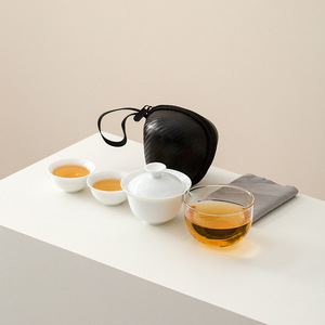 Ensemble de thé de voyage Geek Dehua, portable, en céramique, pour l'extérieur, tasse à infusion rapide, double paroi, design minimaliste, impression de logo - Product Image 1