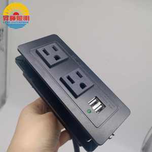 Enchufe USB Empotrado <span class=keywords><strong>de</strong></span> 2 Tomas y 125V para Sofá con Función <span class=keywords><strong>de</strong></span> Protección Infantil, Placa <span class=keywords><strong>de</strong></span> Alimentación Impermeable Integrada - Product Image 3