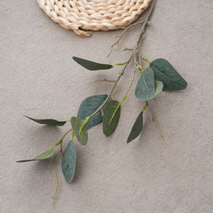 Fleur artificielle CallaFloral Eucalyptus, branche unique, verte, en polyester, plante décorative d'intérieur - Product Image 3