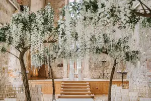 Arches de árbol de cerezo artificial para boda