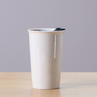 Tasse à eau isolée à double couche avec couvercle à poussoir créatif, tasse en céramique, tasse à café au lait de bureau, cadeau, impression de logo