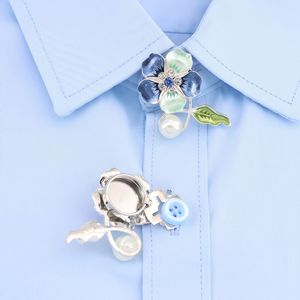Boutons de chemisier en émail à motif floral avec accent perle et cristal, boutons à motif floral effet goutte d'huile pour mariage et fiançailles, vente en gros - Product Image 3