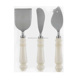 No tiene nada que ver, es antiguo y está hecho, es precioso y seguro. - Product Image 2