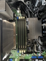 Estación de Trabajo Dell Precision T7875 en Torre, Computadora de Escritorio con AMD PRO 7995WX, 8G RAM, 512G SSD, Gráficos Integrados T7875