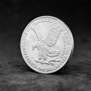 Medaglia Commemorativa in Metallo con Motivo Aquila, Design Classico Liberty Walking, Regalo Espositivo - Product Image 3