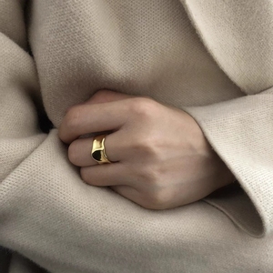 Anel Prata Minimalista Cristão LT-JZ584 com Textura Irregular Convexa-Côncava, Estilo Retro Frio, Tendência no Instagram, Ouro <span class=keywords><strong>18K</strong></span> - Product Image 3