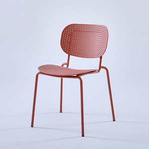 Silla de Hierro Nórdica con Respaldo Hueco, Silla de Comedor Moderna y Sencilla para Exteriores, Silla de Metal para Cafetería, Restaurante y Hogar - Product Image 2