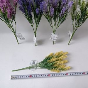 Offerta Speciale O-0508 Fiori di Lavanda Artificiali, Bouquet in Plastica Realistico per Decorazioni Natalizie - Product Image 2