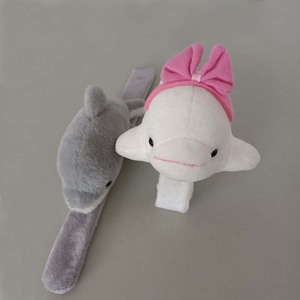 Nuovo morbido imbottito braccialetti promozionali PP cotone delfino animale di mare peluche schiaffo braccialetto regalo festa di compleanno per il bambino - Product Image 3