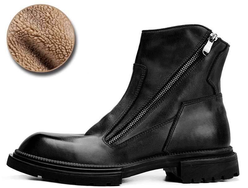 ตุ๊กตาผ้ากำมะหยี่สีดำ