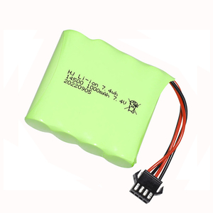 14500 Li-ion 7.4V 1000mAh Şarj Edilebilir Silindir Pil Paketi RC Arabalar/Tekneler Elektrikli Oyuncaklar için OEM Fabrika Tedariki - Product Image 1