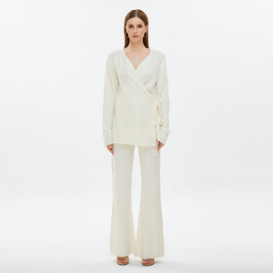 OEM maglione da donna Set due pezzi <span class=keywords><strong>Cardigan</strong></span> oversize in tessuto <span class=keywords><strong>a</strong></span> coste ricamato con maniche lunghe tinta unita - Product Image 1