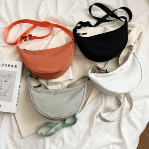 Bolso de hombro cruzado de moda para mujer, estilo dumpling, con correa ajustable, versátil, tipo bandolera, RTS, pedido mixto al por mayor - Product Image 2