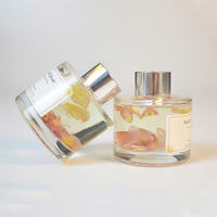 Fabricants chinois de diffuseurs de roseaux CNUS, diffuseur de roseaux en rotin personnalisé pour la maison, huile essentielle, bâtonnets de diffuseur de roseaux avec fleurs