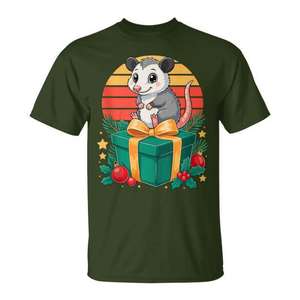 Camiseta retro de Navidad con diseño de opossum, regalo navideño, estampado animal, ropa para hombres y mujeres - Product Image 1