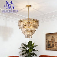 Lustre Rond en Verre Artistique Martelé Superposé Style Médiéval Français, Luxe Léger pour Villa, Salon et Hall à Plafond Haut