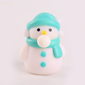 Muñeco de Peluche de Burbujas de Dibujos Animados de Navidad, Juguete Antiestrés de Vinilo Suave de Rebote Lento, Juguete de Descompresión Navideño al por Mayor - Product Image 4