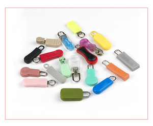 Lanke Custom Silicone Zipper Pull Charms <strong>Replacement</strong> <strong>Zip</strong> Slider Custom Logo Rubber Zipper Puller for Handbag Garment - Product Image 4
