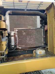 <span class=keywords><strong>Excavatrice</strong></span> à chenilles de taille moyenne d'occasion américaine CAT 320D en cuir durable - Product Image 6