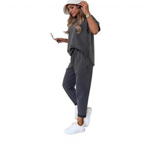 Conjunto de 2 piezas casual para <span class=keywords><strong>mujer</strong></span>, novedad 2025, de comercio exterior transfronterizo AliExpress europeo y americano, de color liso, manga corta y pantalón corto. - Product Image 2