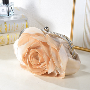 Nouvel Arrivage Sac à Main Floral Élégant Pochette de Mariée Tendance pour Robe de Mariage Design Géométrique Sacs de Soirée de Luxe Vente en Gros - Product Image 4