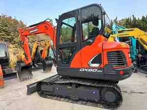 Mini-excavatrice d'occasion Doosan Dx60 de 5,5 tonnes avec moteur, matériel de terrassement, équipement de construction - Product Image 4