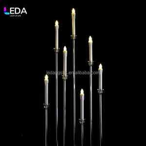Candélabre en métal doré LEDA, porte-bougie, chandelier, centre de table de mariage, porte-bougies pour la décoration d'événements - Product Image 6