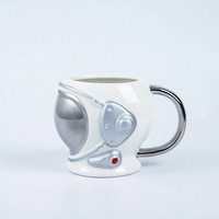 Madou 550ml Tasse en céramique de porcelaine fine en forme de casque d'astronaute 3D créatif - Grande capacité, cadeau d'affaires pour la rentrée scolaire, vente en gros