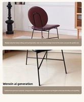 Chaise de salle à manger moderne en cuir, résistante aux griffures de chat et au design multifonctionnel, pour usage commercial et domestique