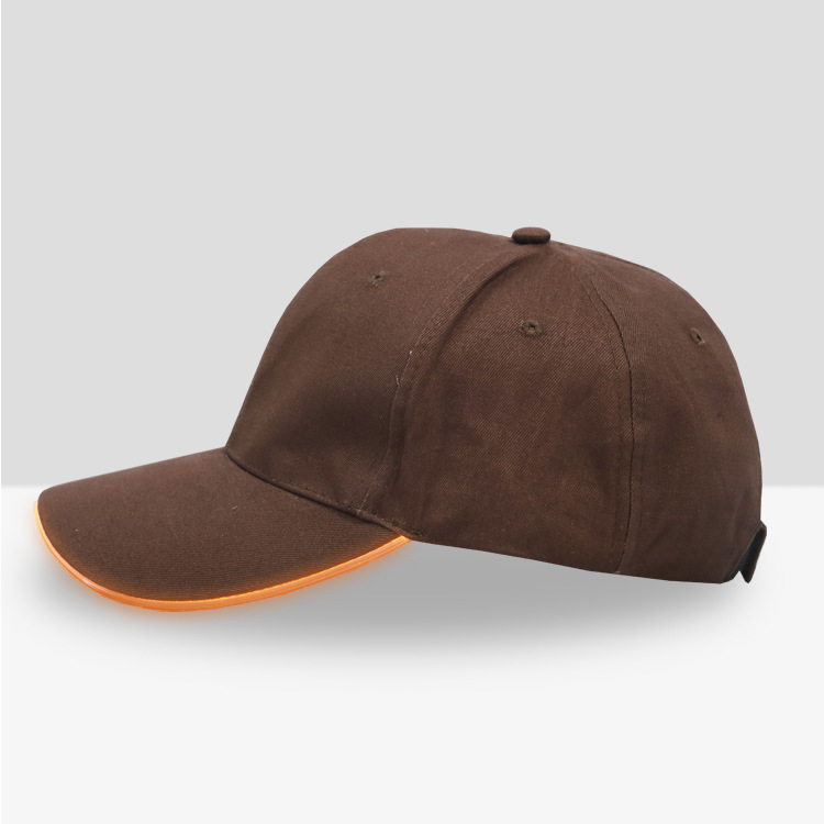 Chapeau marron Jaune clair